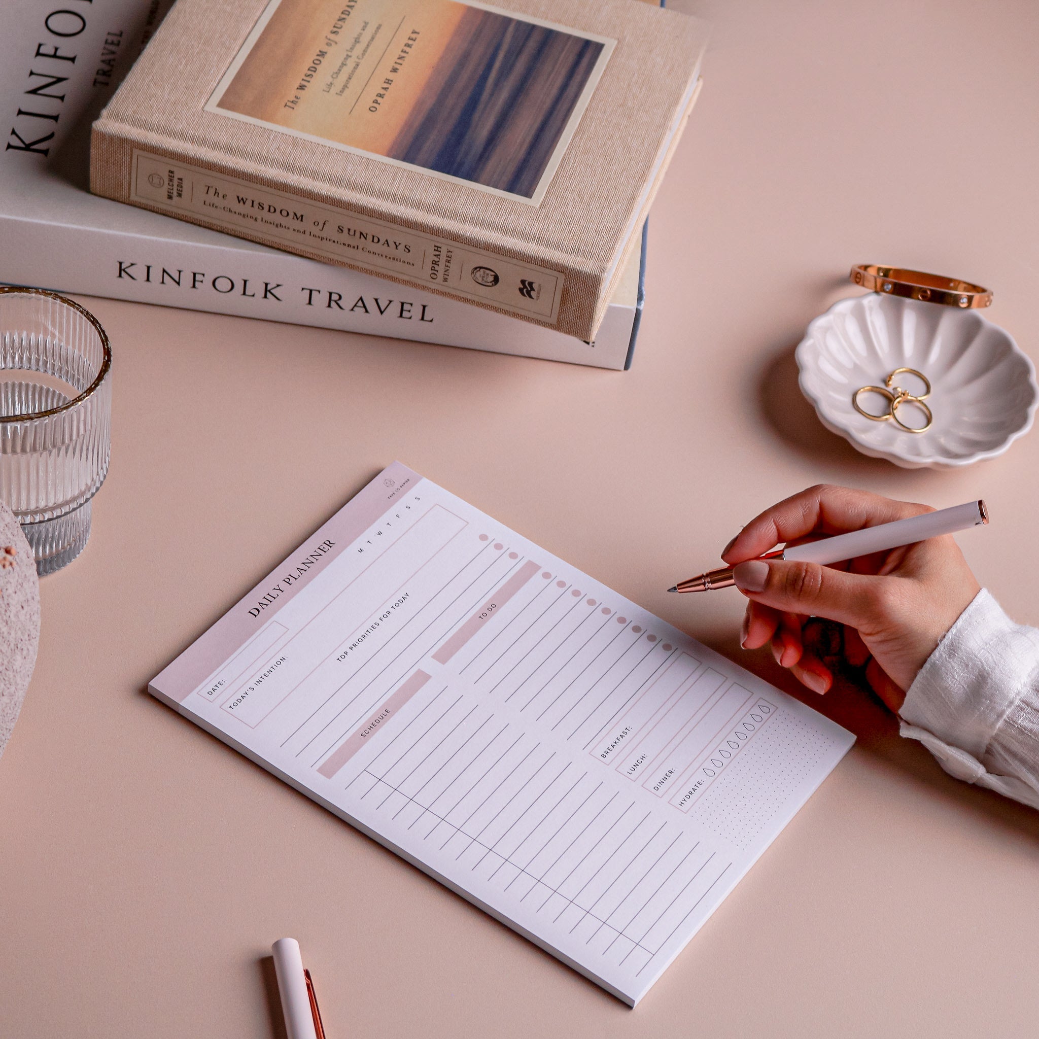 Daily To Do Notepad: Boost Productivity with Minimal Design