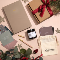 2026 Planner Stationery Christmas Gift Set  Personalised Stationery Christmas Gift set with 2026 planner ,2026 diary , scented candle, pen, and mindful affirmation gift cards 