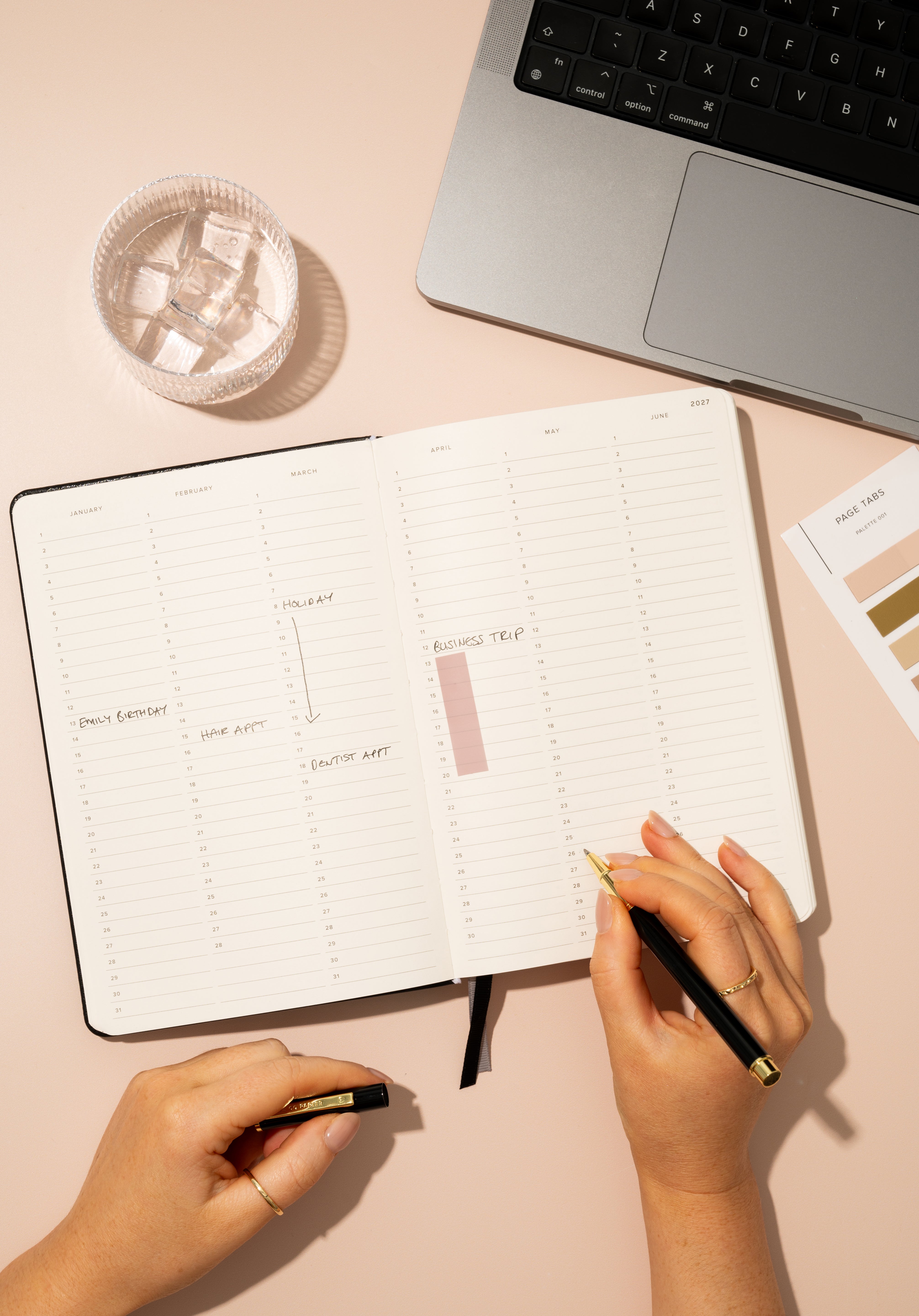 2027 Vertical Weekly Planner 