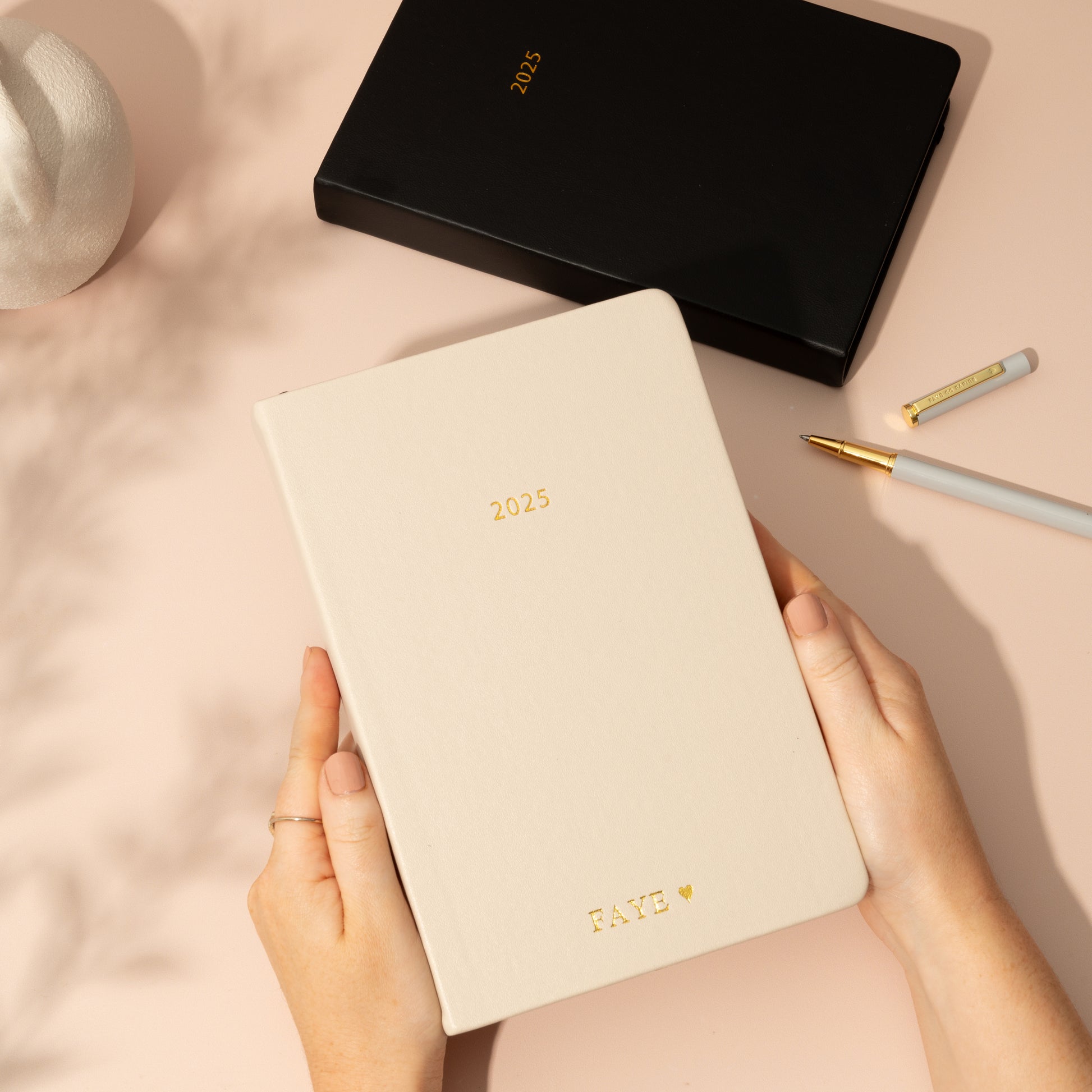 2025 DATED LIFESTYLE WEEKLY PLANNER