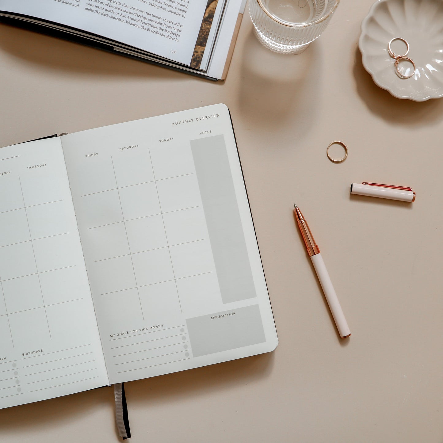 Undated Daily Productivity Planner (PERSONALISED OUTLET)
